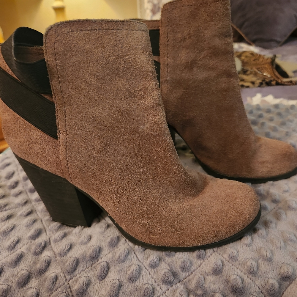 Tan boots